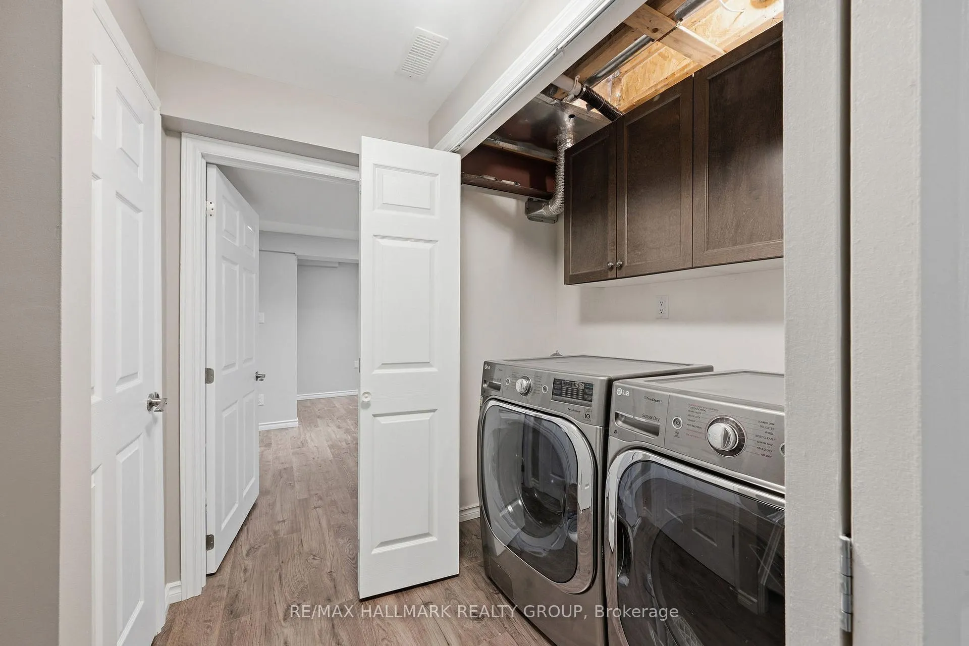 Photo 39 of 558 Rouncey Road, Ottawa, Kanata - Emerald Meadows/Trailwest — HOMEH