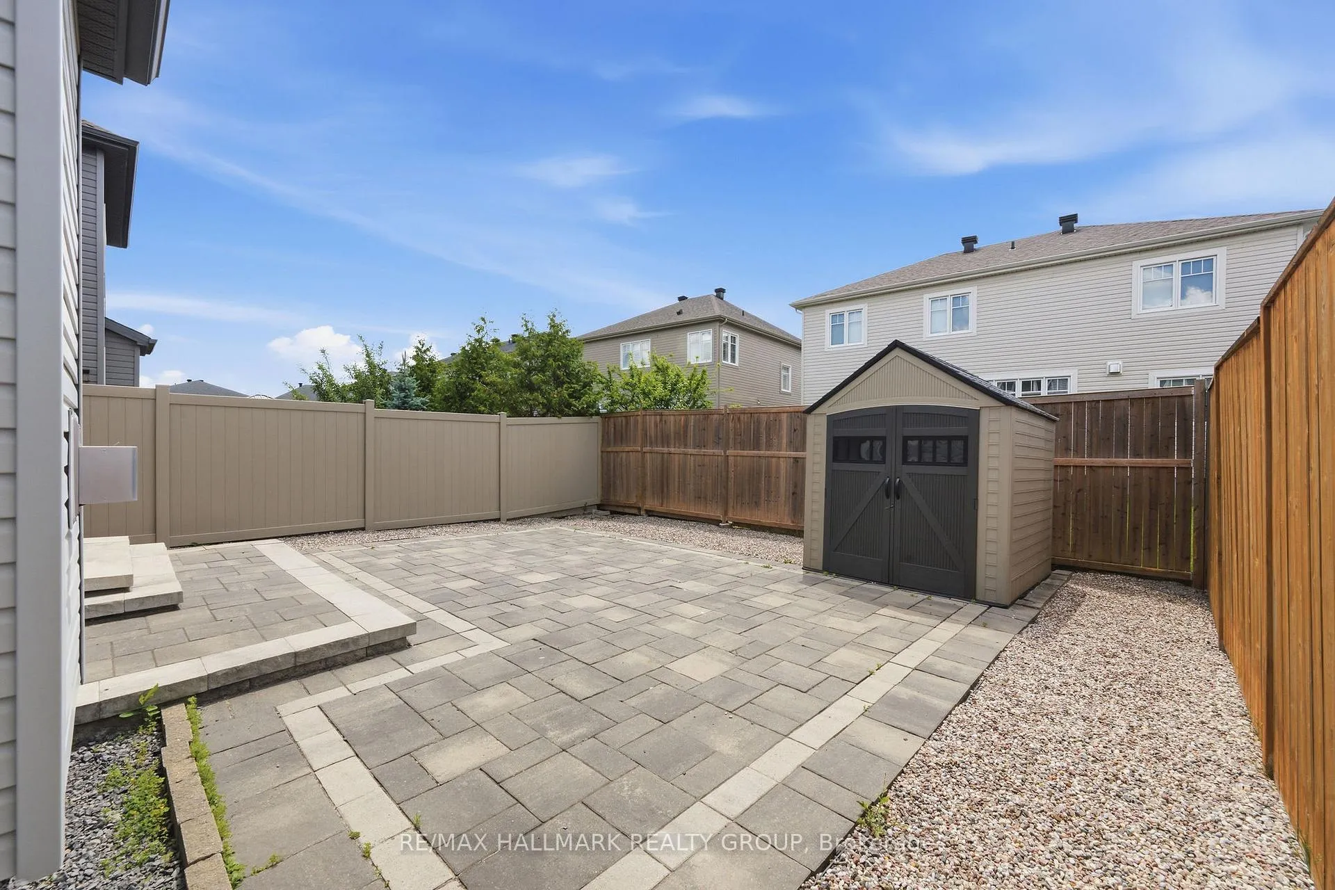 Photo 40 of 558 Rouncey Road, Ottawa, Kanata - Emerald Meadows/Trailwest — HOMEH