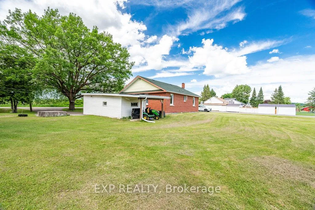 Photo 5 of 107 Cotieville Road, Renfrew — HOMEH