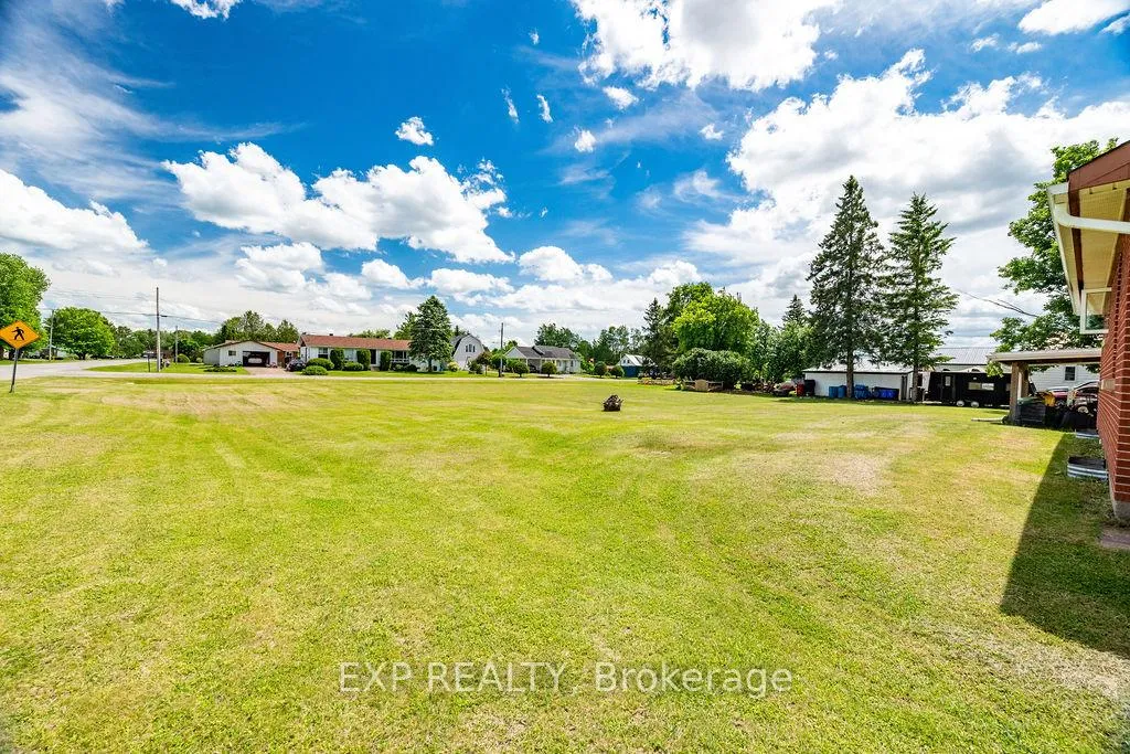 Photo 6 of 107 Cotieville Road, Renfrew — HOMEH
