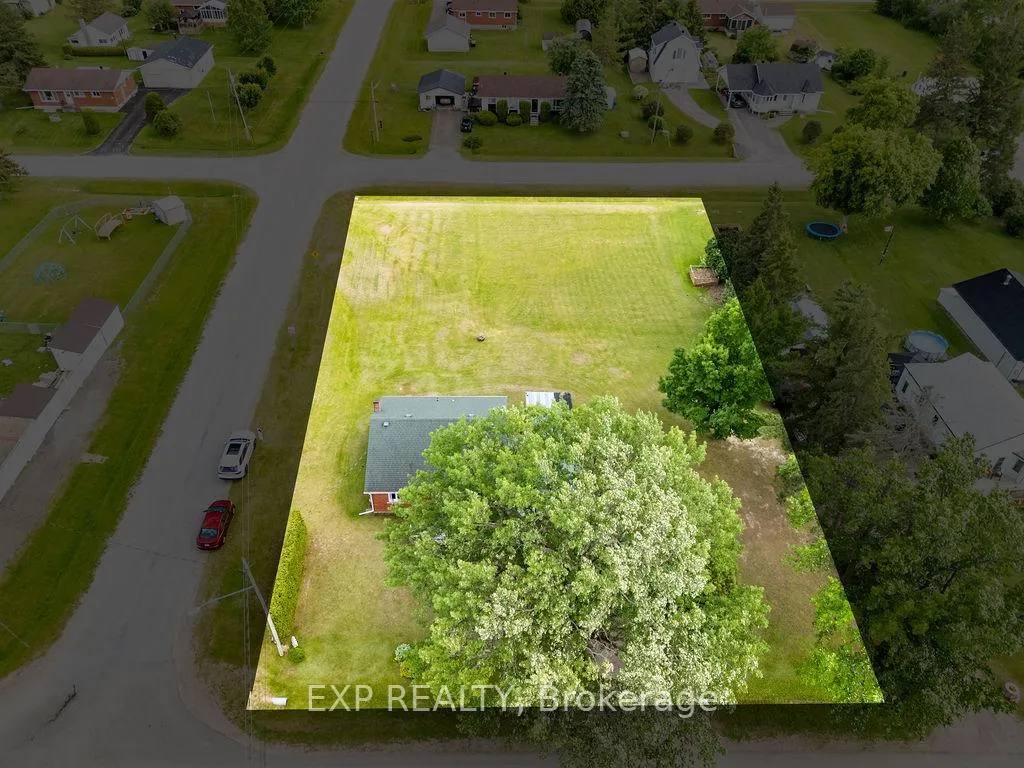 Photo 8 of 107 Cotieville Road, Renfrew — HOMEH