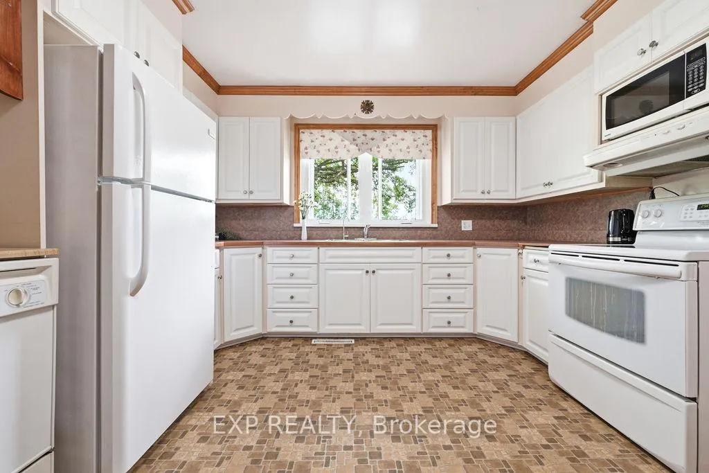 Photo 17 of 107 Cotieville Road, Renfrew — HOMEH