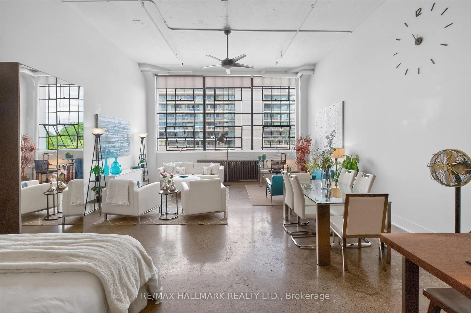Photo 15 of Unit 404A, 245 Carlaw Avenue, Toronto, South Riverdale — HOMEH