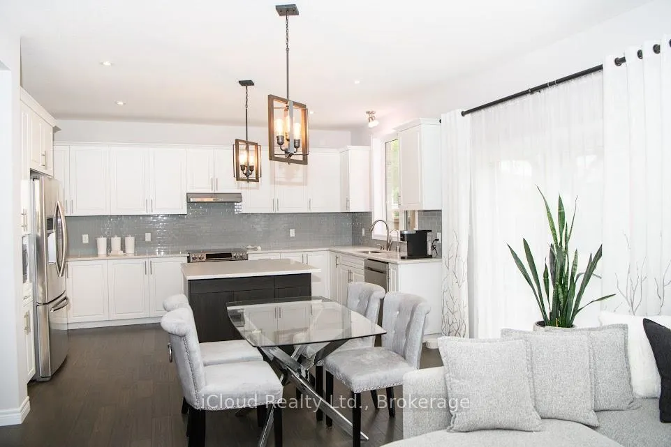 Photo 7 of 264 Blair Creek Drive, Kitchener — HOMEH