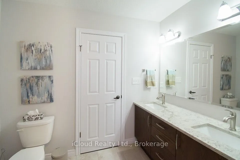 Photo 33 of 264 Blair Creek Drive, Kitchener — HOMEH