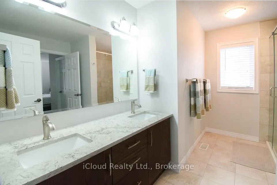 Photo 34 of 264 Blair Creek Drive, Kitchener — HOMEH