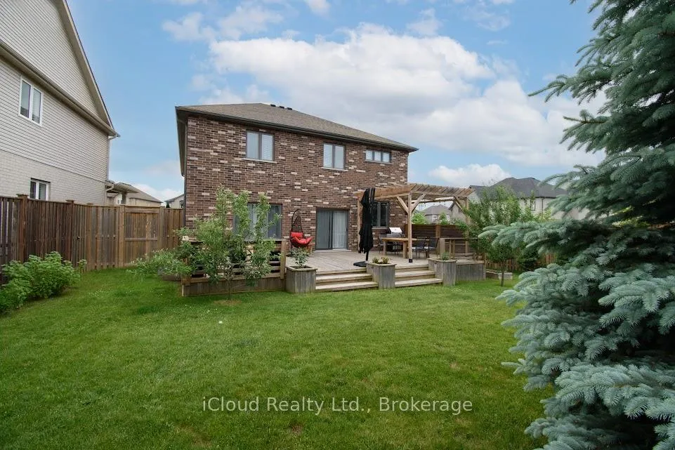Photo 38 of 264 Blair Creek Drive, Kitchener — HOMEH