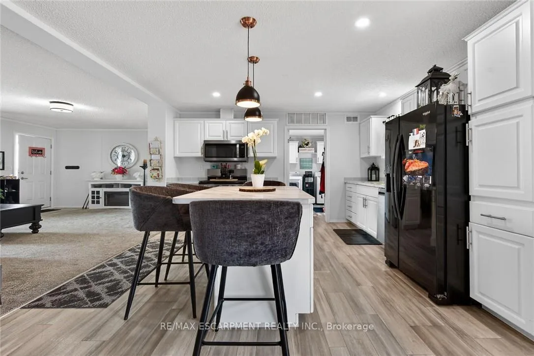 Photo 7 of 29 Hickory Hollow, Kitchener, Forest Heights — HOMEH