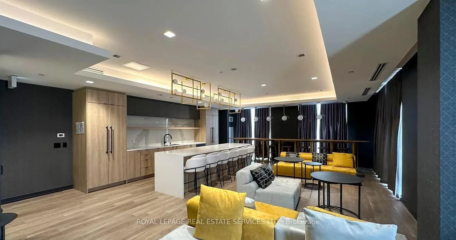 Photo 13 of Unit 317, 1010 Dundas Street E, Whitby, Pringle Creek — HOMEH