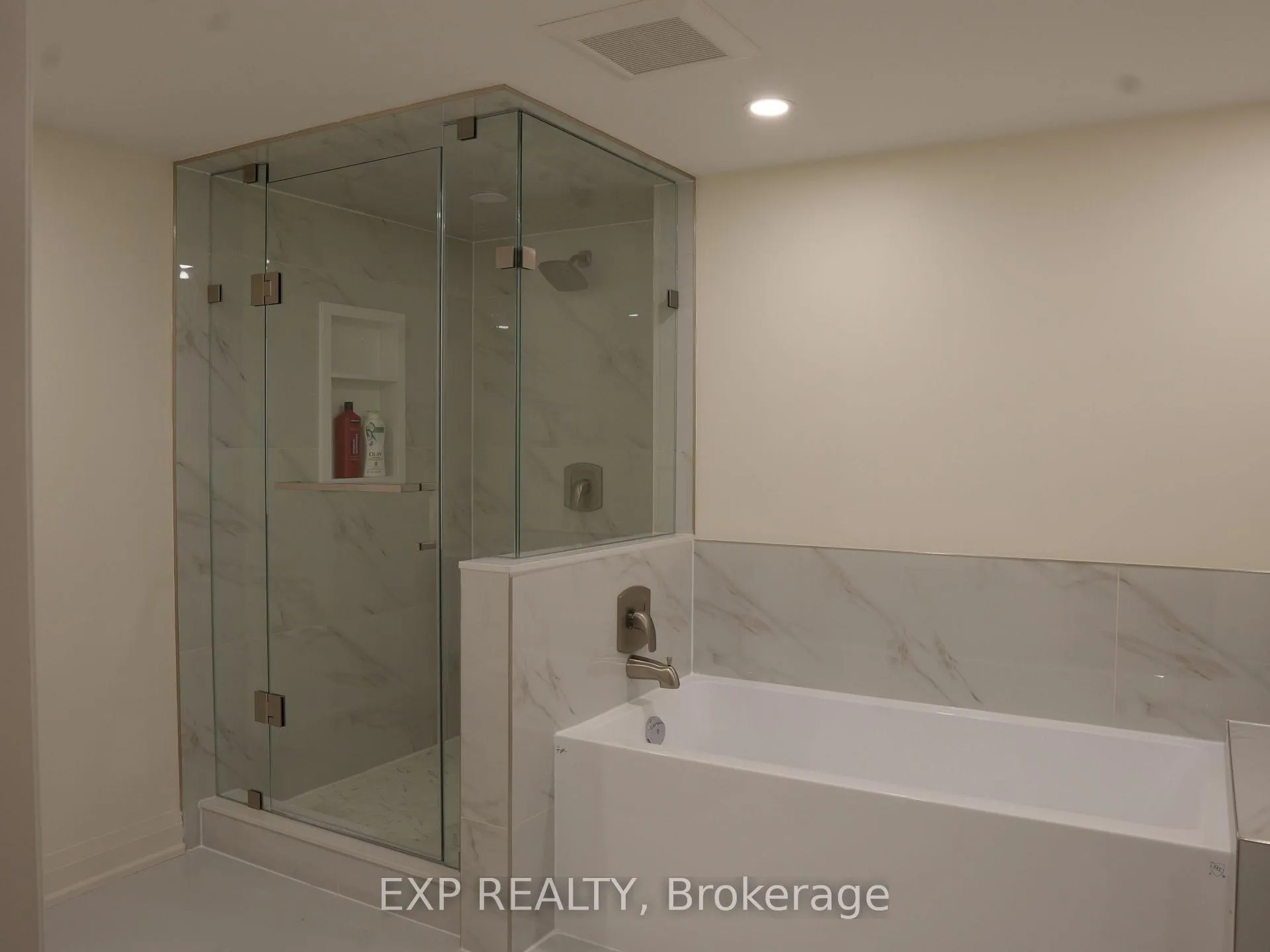 Photo 21 of Unit Bsmt, 1167 Bancroft Drive, Mississauga, East Credit — HOMEH