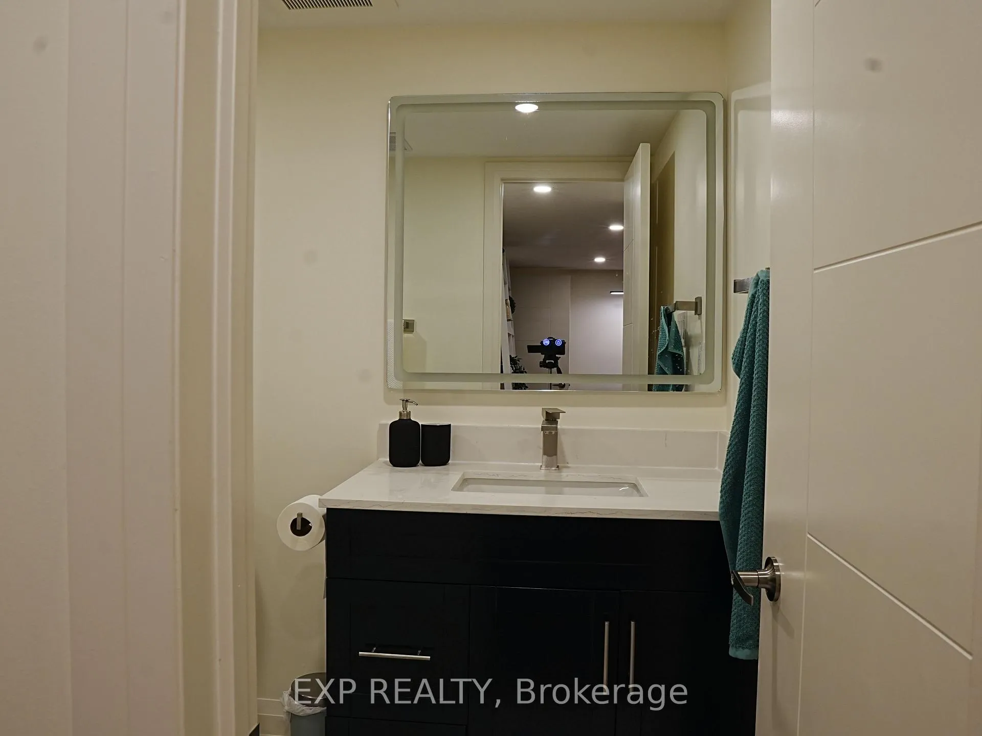 Photo 26 of Unit Bsmt, 1167 Bancroft Drive, Mississauga, East Credit — HOMEH