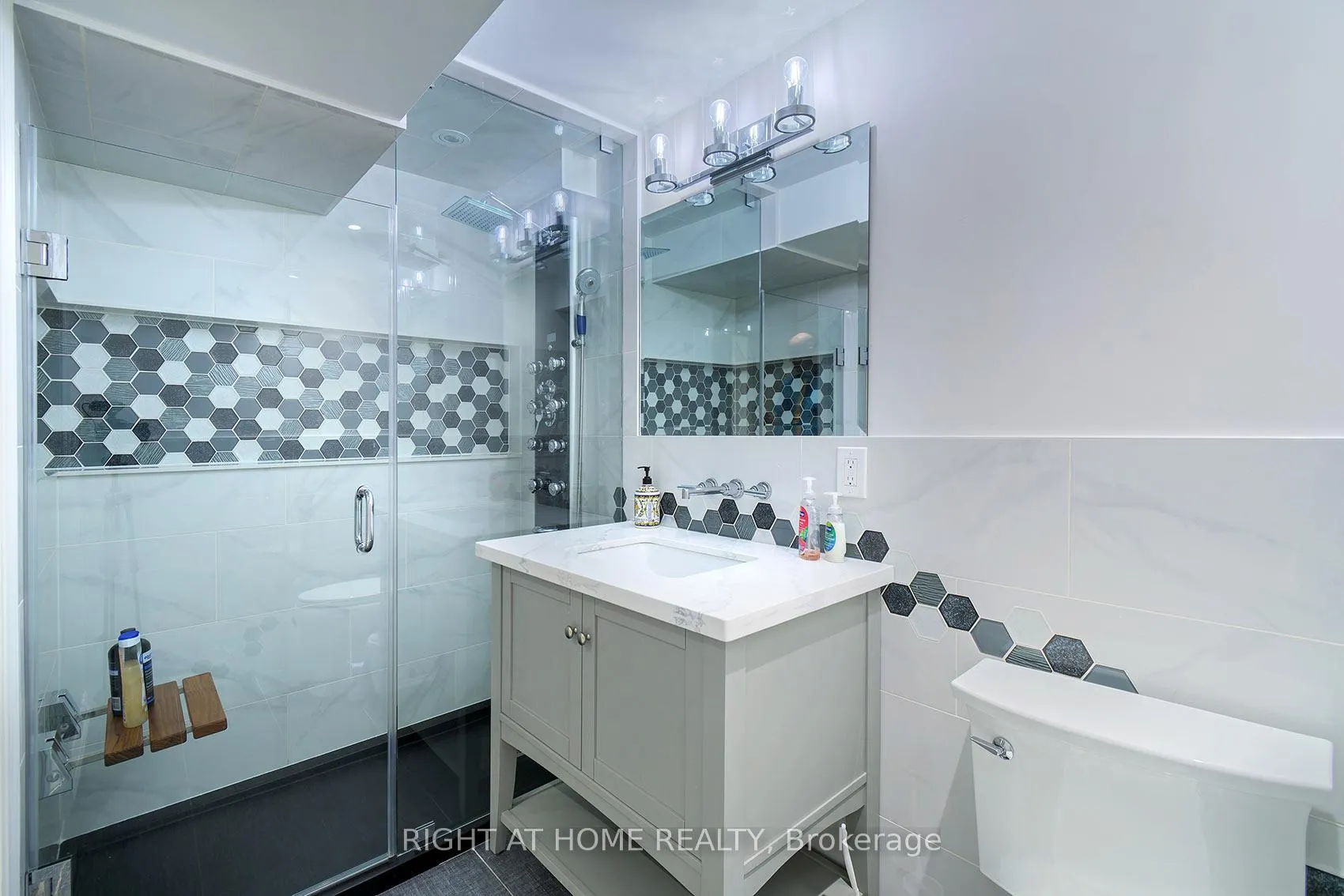 Photo 34 of 247 Rowe Terrace, Milton, Scott — HOMEH
