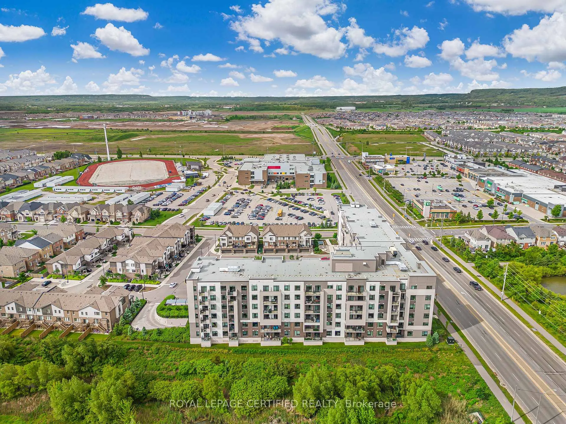 Photo 4 of Unit 525, 1105 Leger Way, Milton, Ford — HOMEH