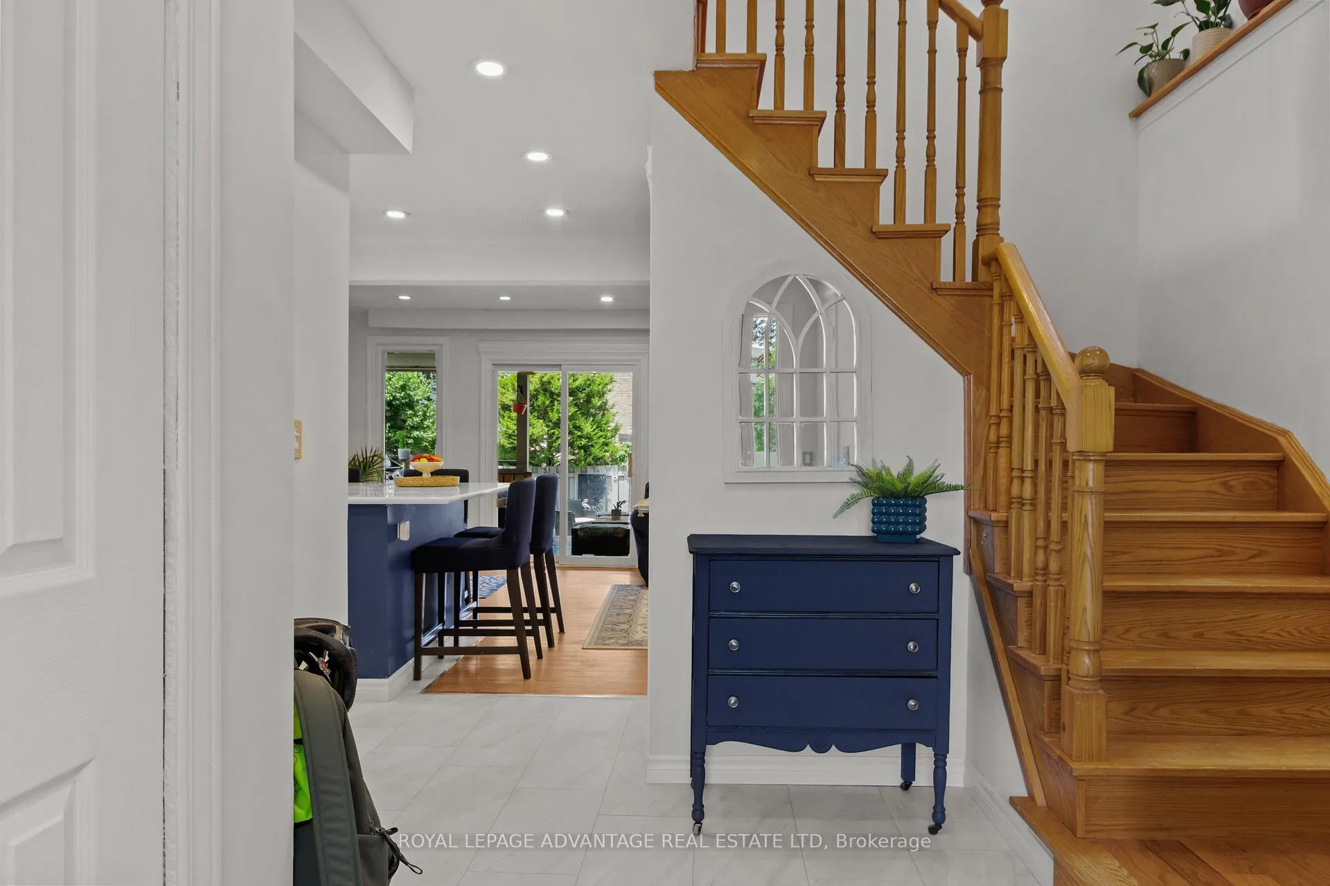 Photo 4 of 14 Rose Abbey Drive, Kingston, Kingston East (Incl Barret Crt) — HOMEH