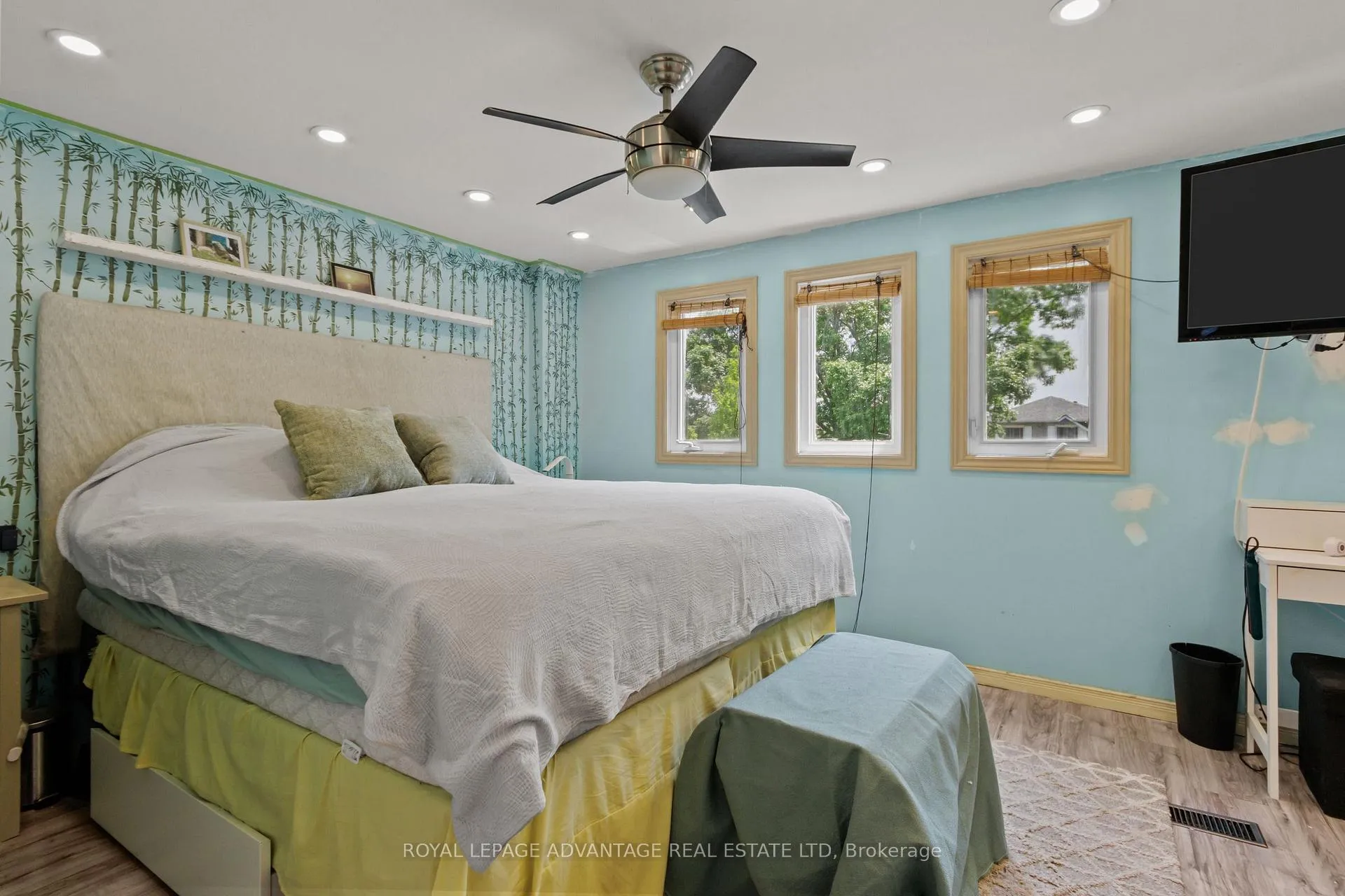 Photo 36 of 14 Rose Abbey Drive, Kingston, Kingston East (Incl Barret Crt) — HOMEH