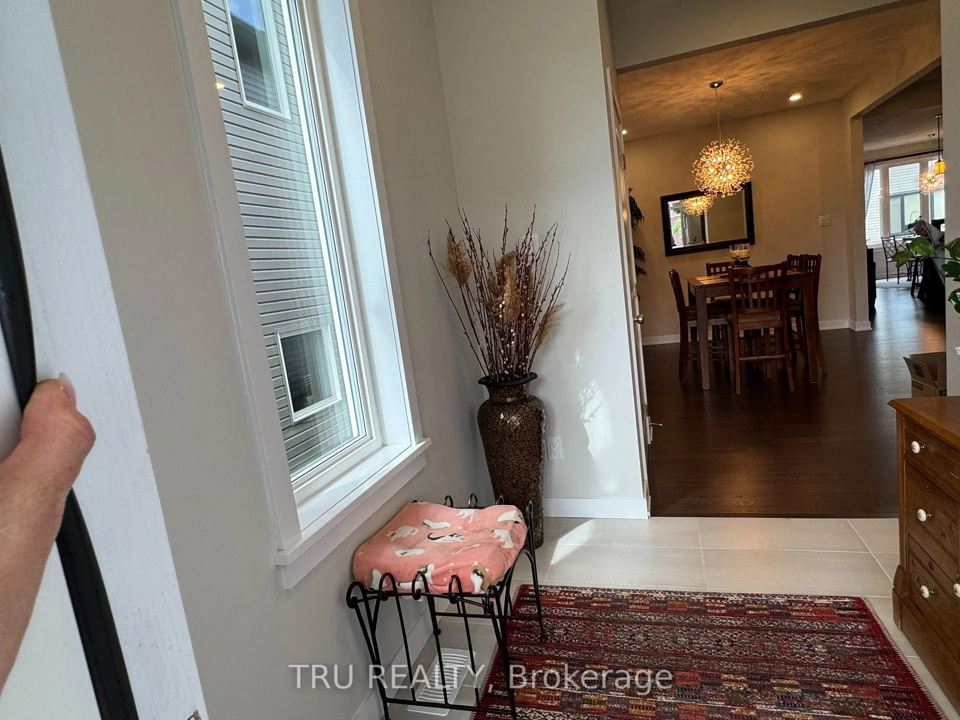 Photo 2 of 802 Sendero Way, Ottawa, Remainder of Stittsville & Area — HOMEH