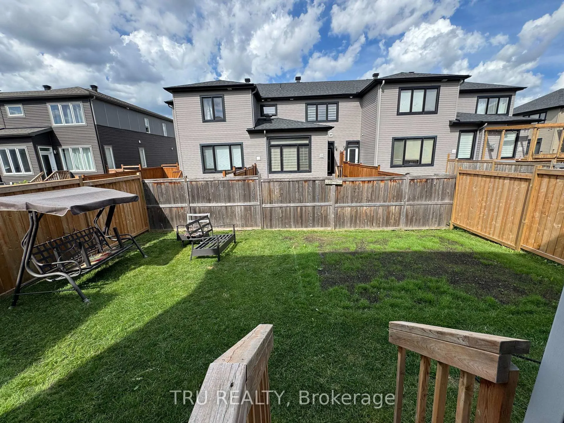 Photo 9 of 802 Sendero Way, Ottawa, Remainder of Stittsville & Area — HOMEH