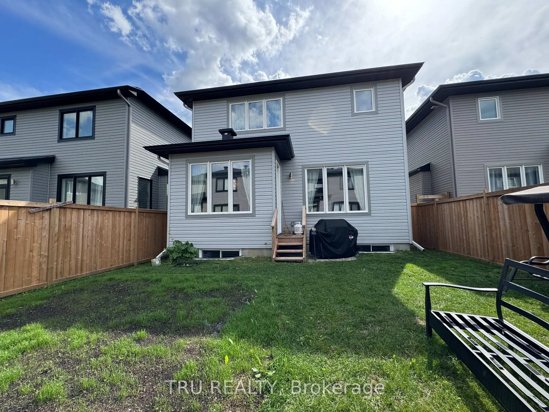 Photo 21 of 802 Sendero Way, Ottawa, Remainder of Stittsville & Area — HOMEH