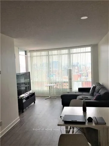 Photo 4 of Unit 1712, 373 Front Street W, Toronto, Waterfront Communities — HOMEH