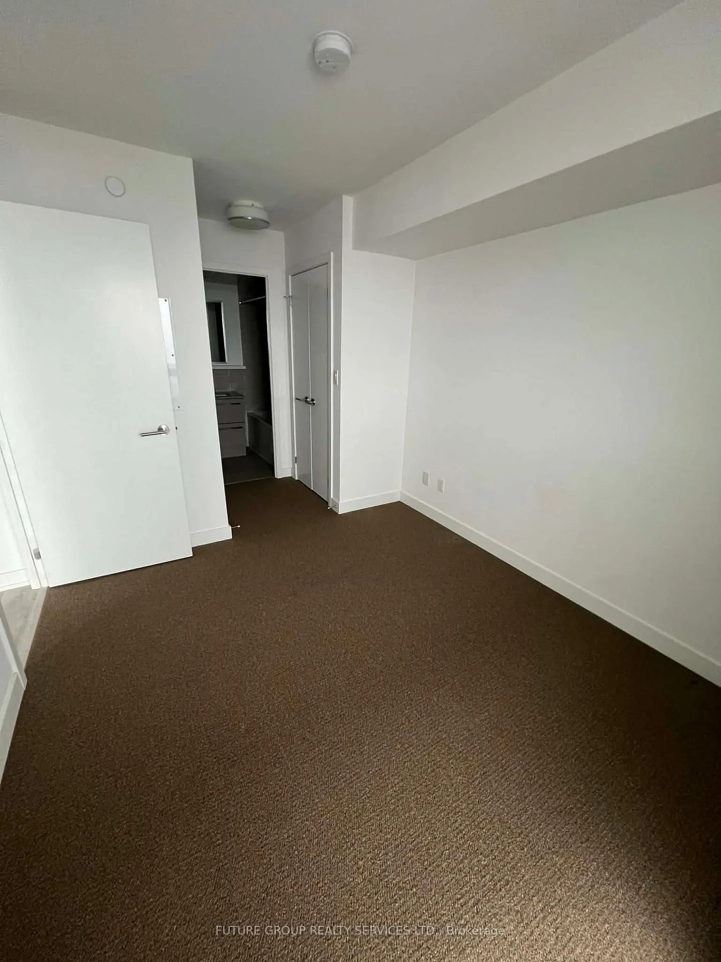 Photo 7 of Unit 1303, 120 Varna Drive W, Toronto, Englemount-Lawrence — HOMEH
