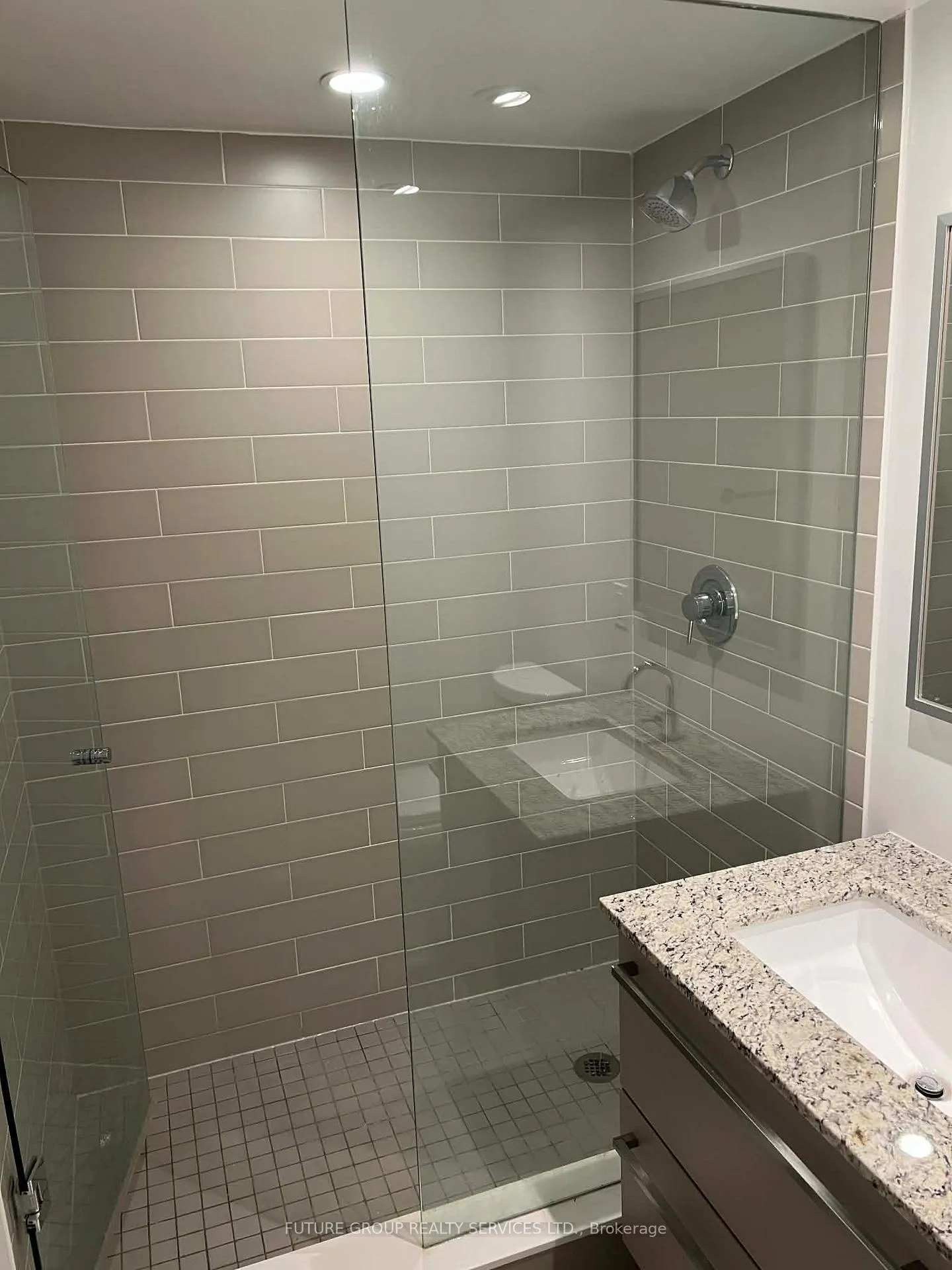 Photo 8 of Unit 1303, 120 Varna Drive W, Toronto, Englemount-Lawrence — HOMEH