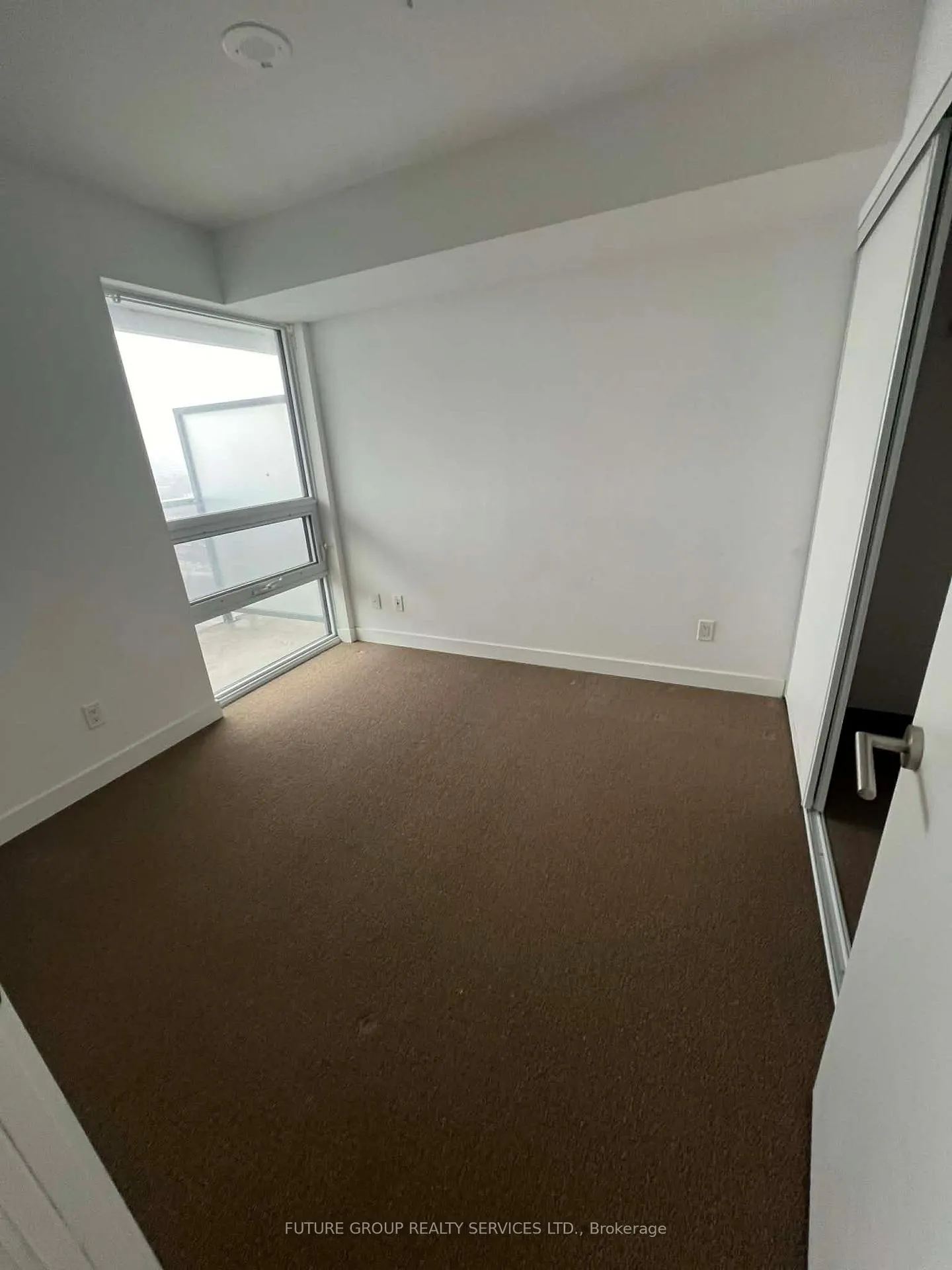 Photo 9 of Unit 1303, 120 Varna Drive W, Toronto, Englemount-Lawrence — HOMEH