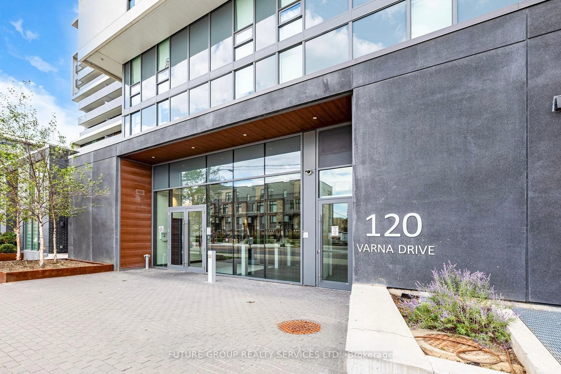 Photo 22 of Unit 1303, 120 Varna Drive W, Toronto, Englemount-Lawrence — HOMEH