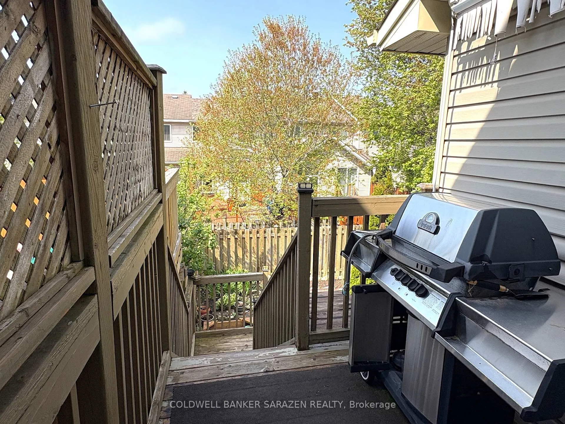 Photo 18 of 253 Saddlesmith Circle, Ottawa, Kanata - Emerald Meadows/Trailwest — HOMEH