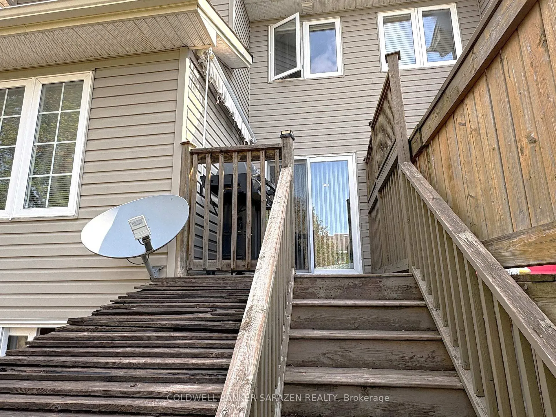 Photo 19 of 253 Saddlesmith Circle, Ottawa, Kanata - Emerald Meadows/Trailwest — HOMEH