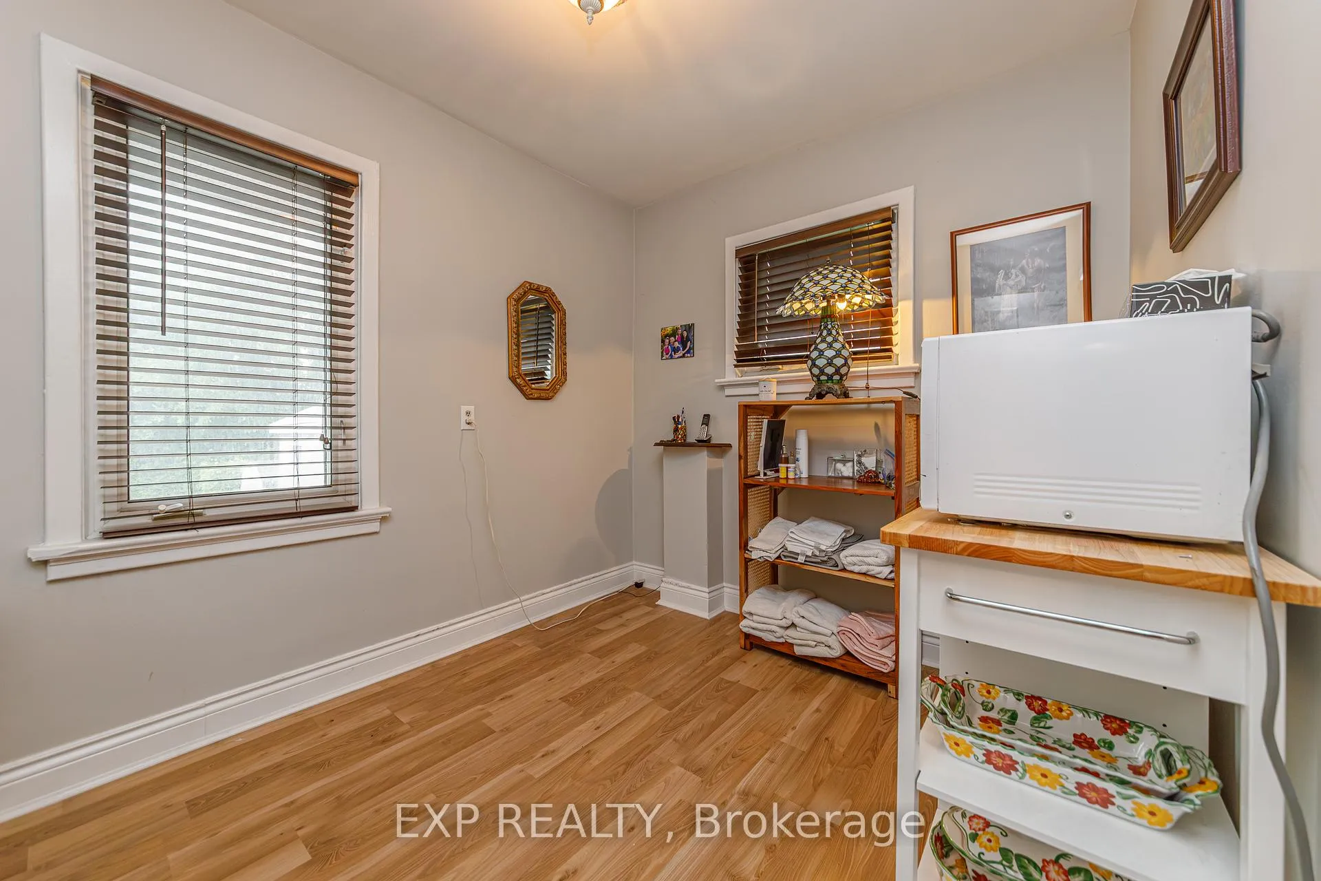 Photo 12 of 1357 Thames Street, Ottawa, Carlington — HOMEH