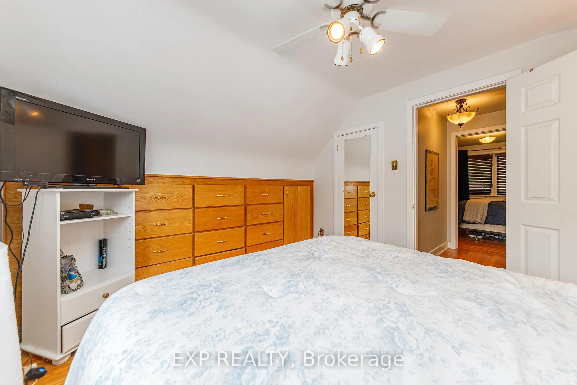 Photo 19 of 1357 Thames Street, Ottawa, Carlington — HOMEH