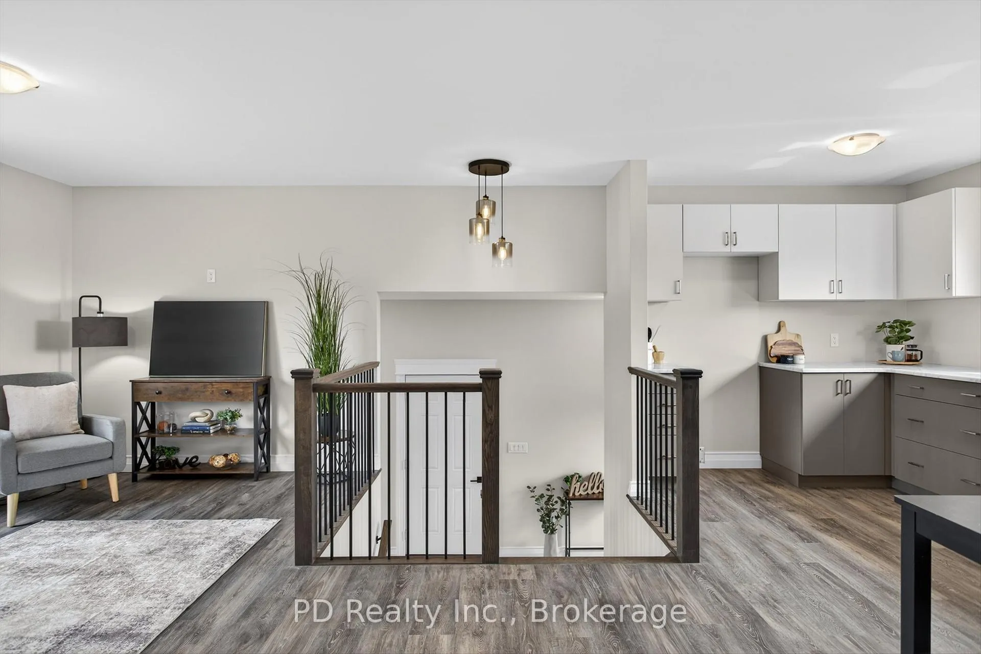 Photo 5 of 934 Mount Pleasant Road, Cavan Monaghan, Cavan Twp — HOMEH