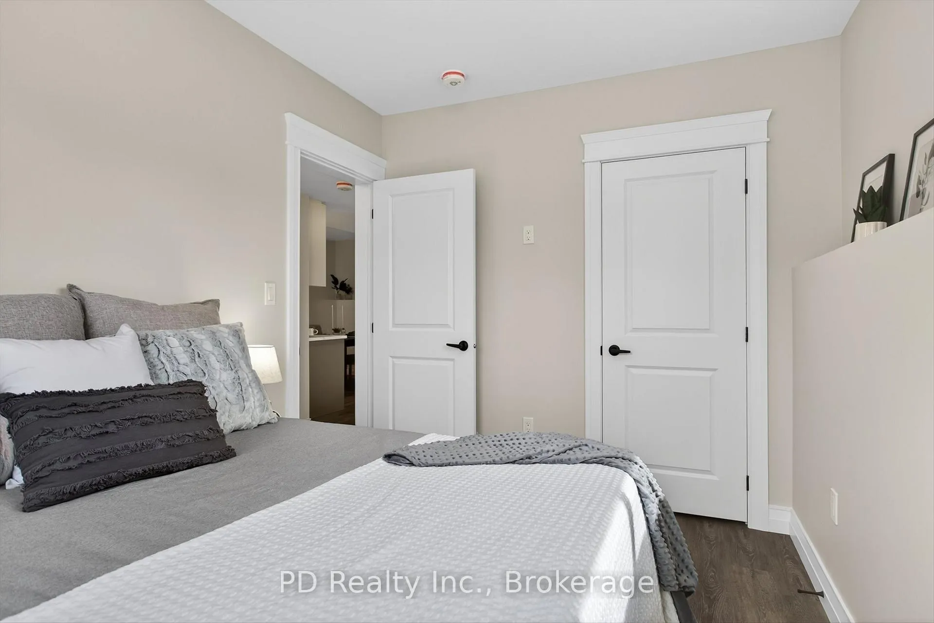 Photo 29 of 934 Mount Pleasant Road, Cavan Monaghan, Cavan Twp — HOMEH