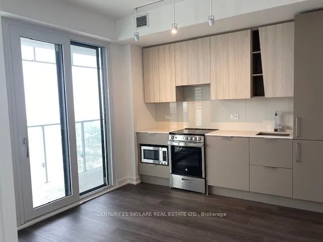 Photo 1 of 3900 Confederation Parkway, Mississauga, City Centre — HOMEH