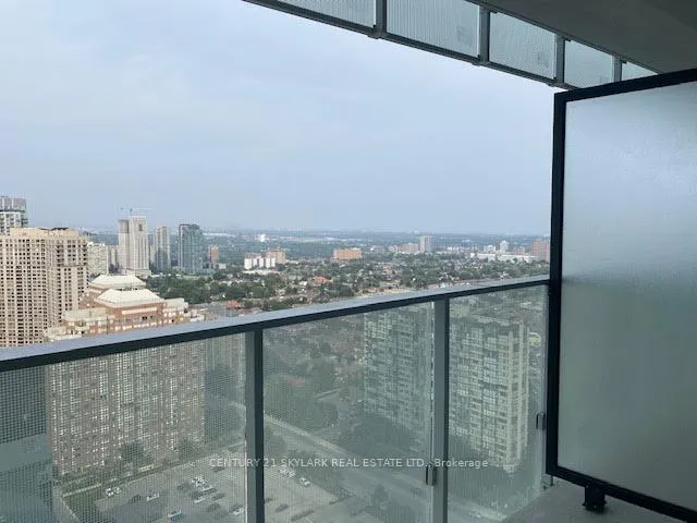 Photo 10 of 3900 Confederation Parkway, Mississauga, City Centre — HOMEH