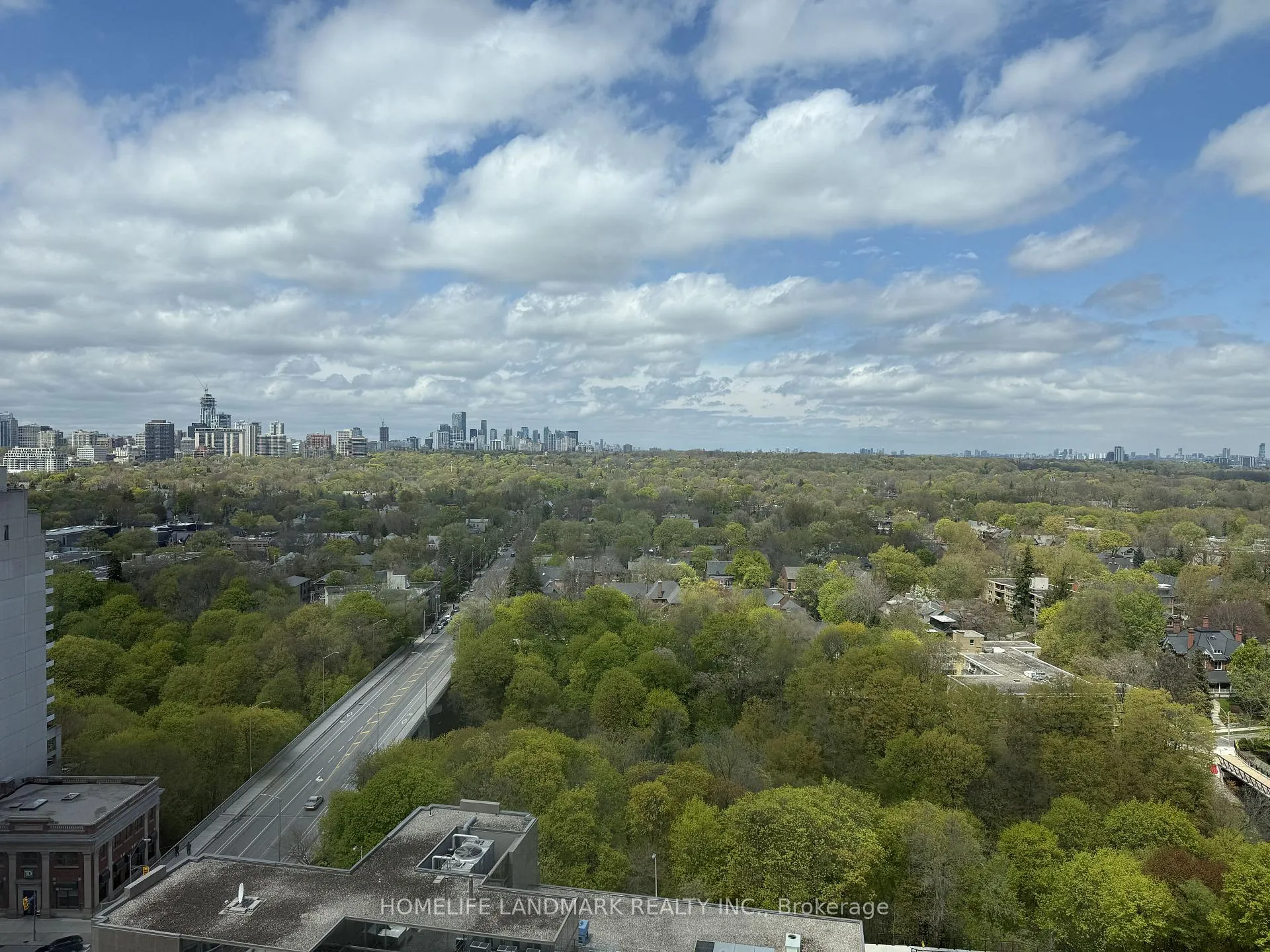 Photo 17 of Unit 2005, 609 Sherbourne Street, Toronto, North St. James Town — HOMEH