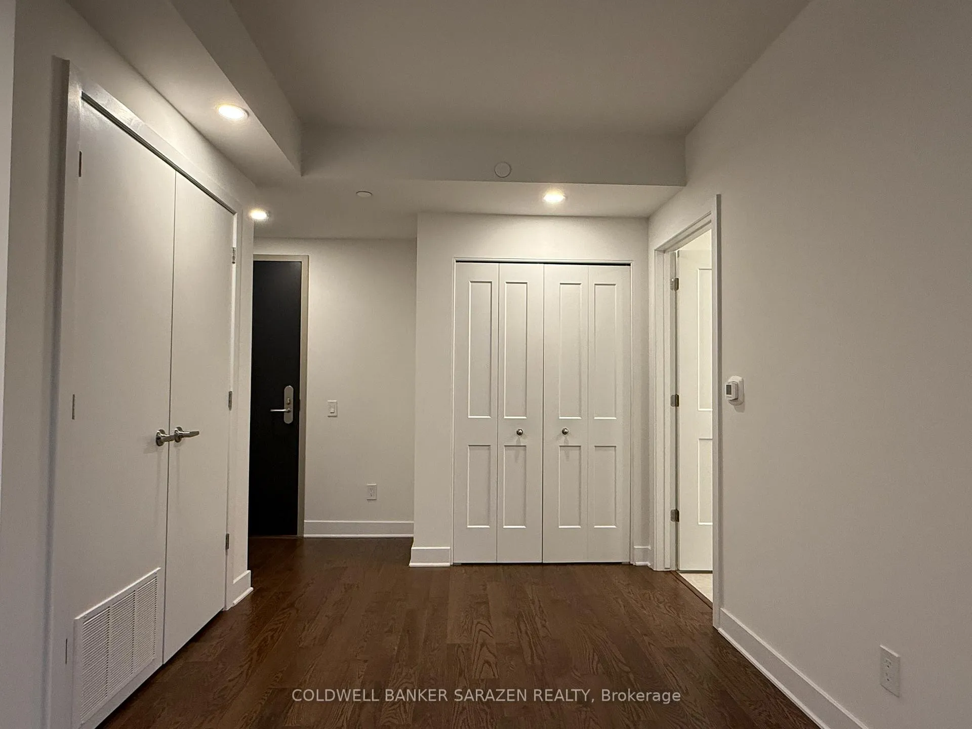 Photo 3 of Unit 503, 180 George Street, Ottawa, Lower Town/Byward Market — HOMEH