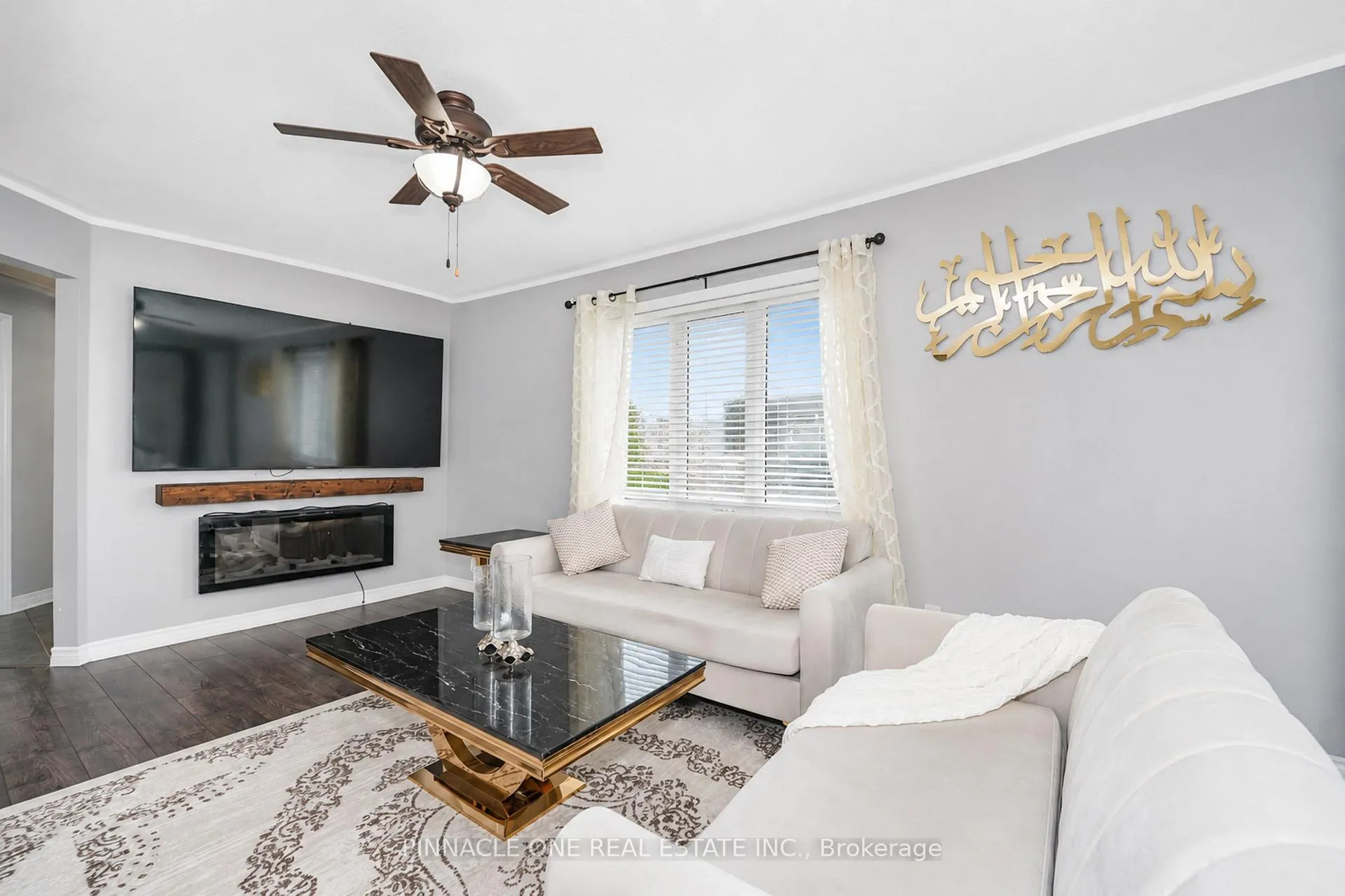 Photo 12 of 75 Dadson Drive, Clarington, Bowmanville — HOMEH