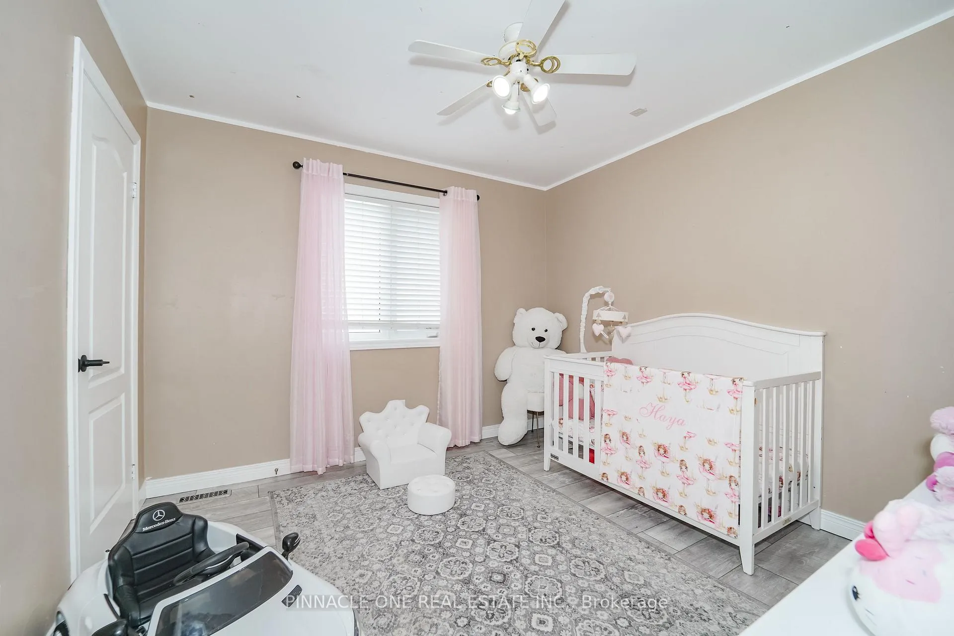 Photo 22 of 75 Dadson Drive, Clarington, Bowmanville — HOMEH