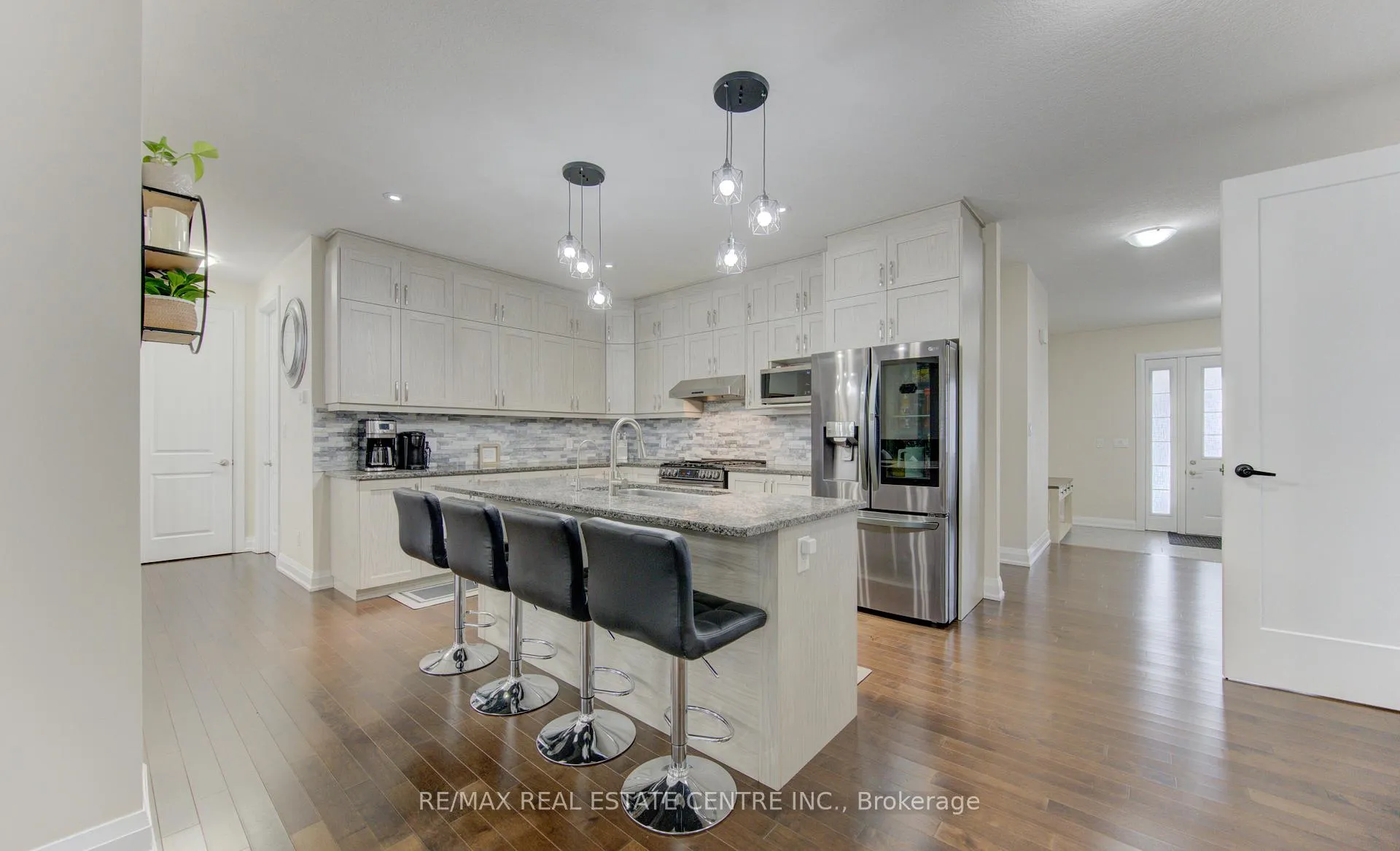 Photo 7 of 285 Sedgewood Street, Kitchener, Doon South — HOMEH