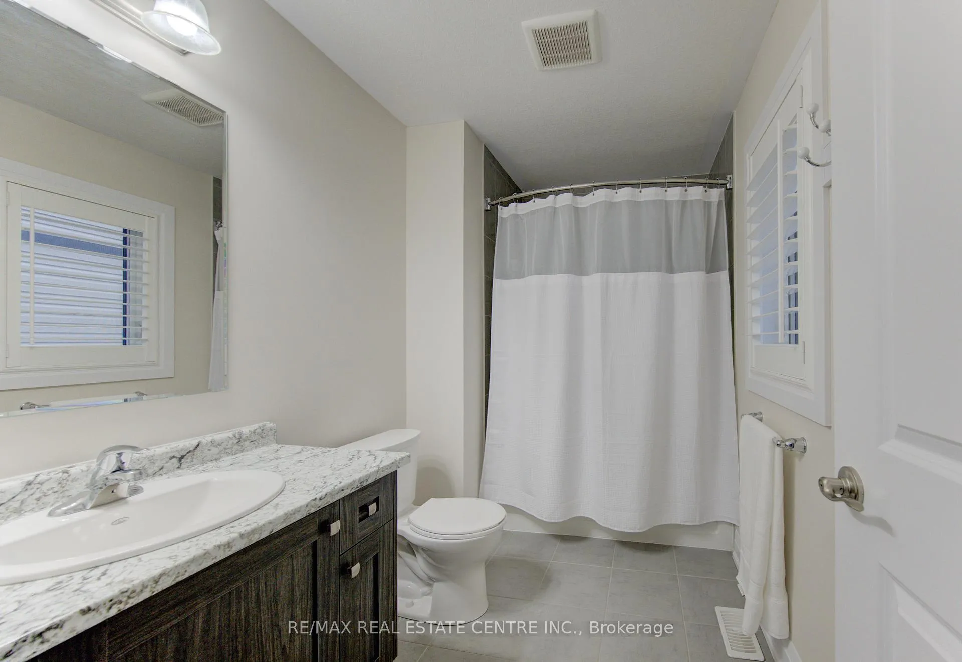 Photo 38 of 285 Sedgewood Street, Kitchener, Doon South — HOMEH