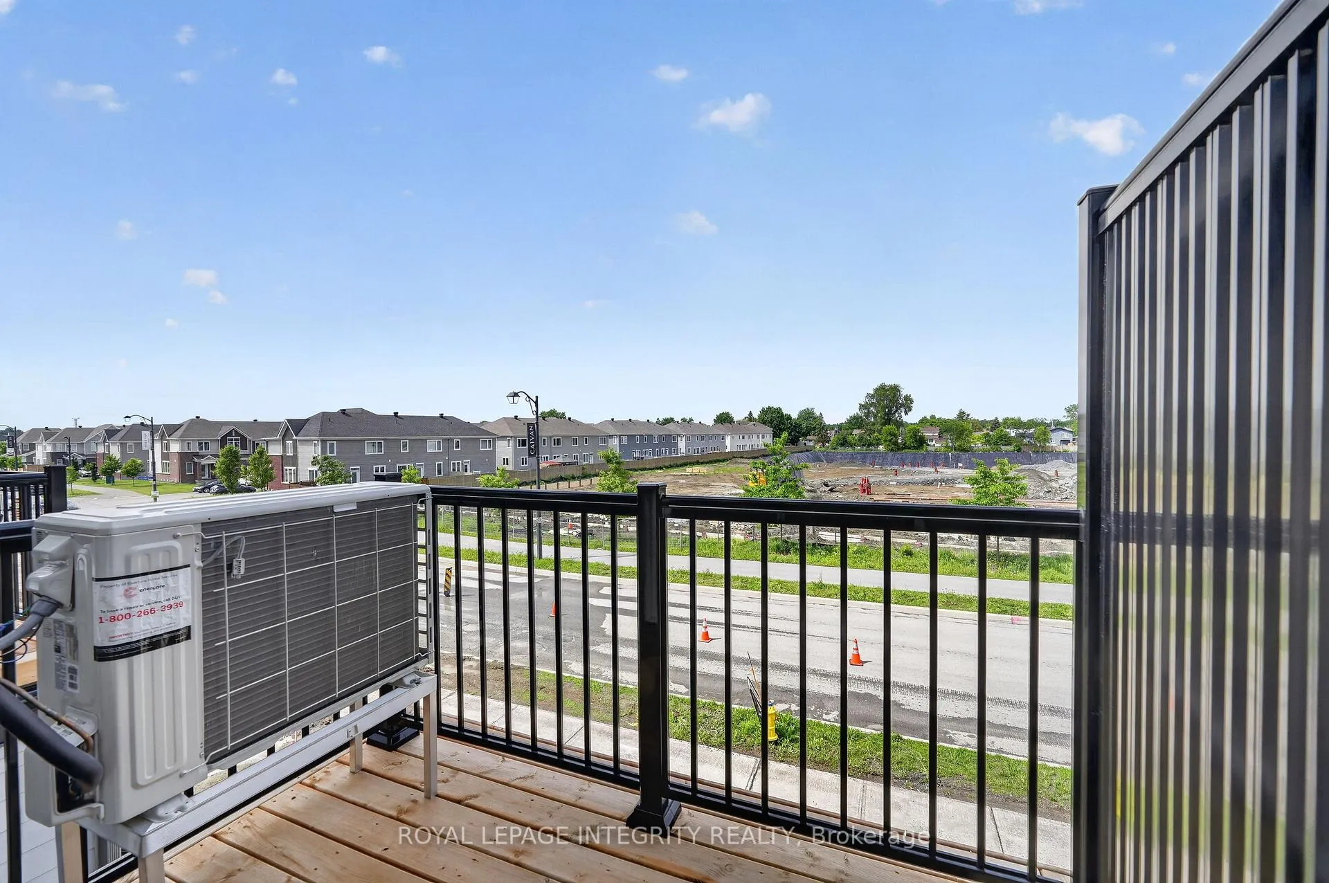 Photo 17 of 247 La Marche Avenue, Ottawa, Chapel Hill South - Orleans Village — HOMEH