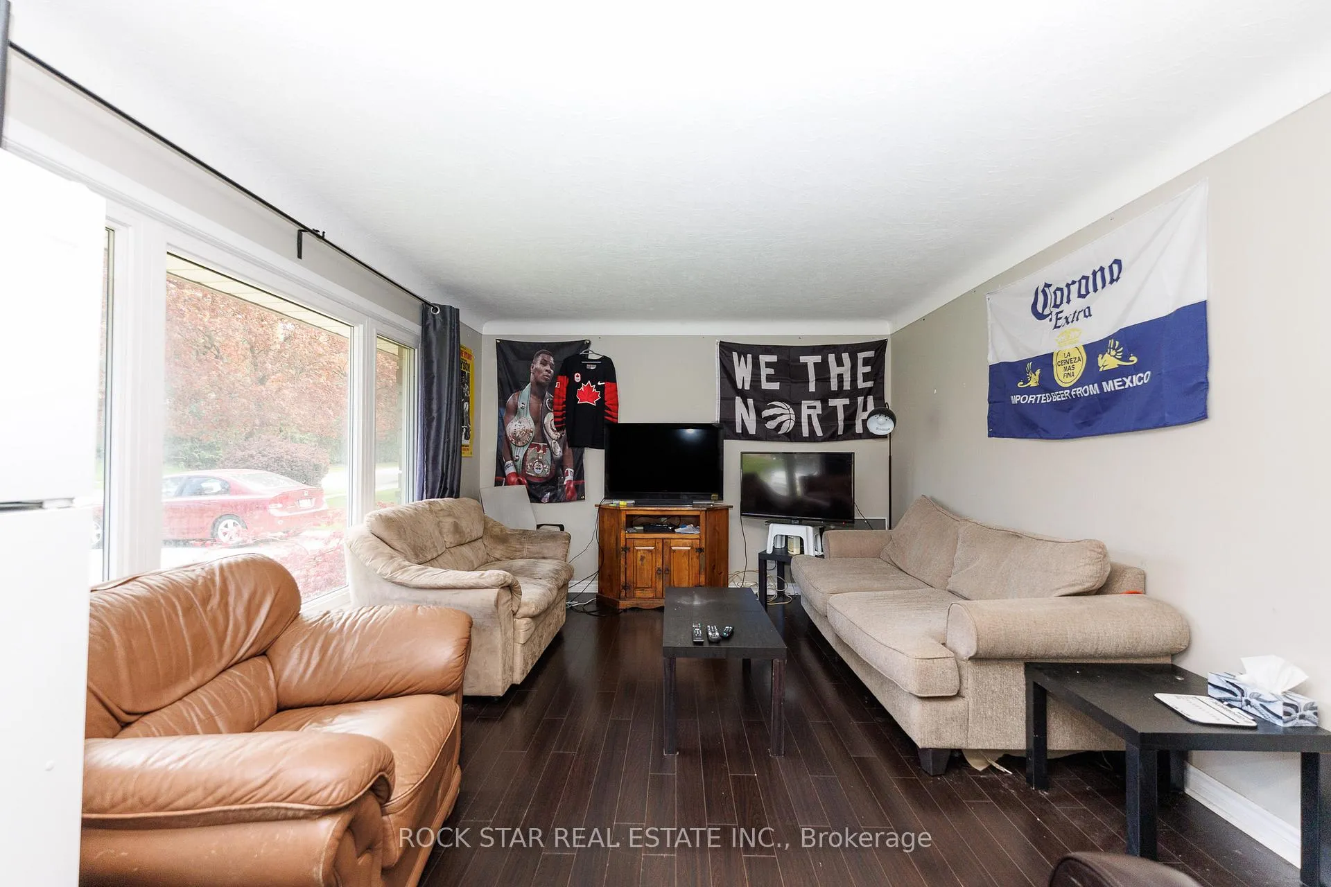Photo 6 of 25 Warkdale Drive, St. Catharines, Burleigh Hill — HOMEH