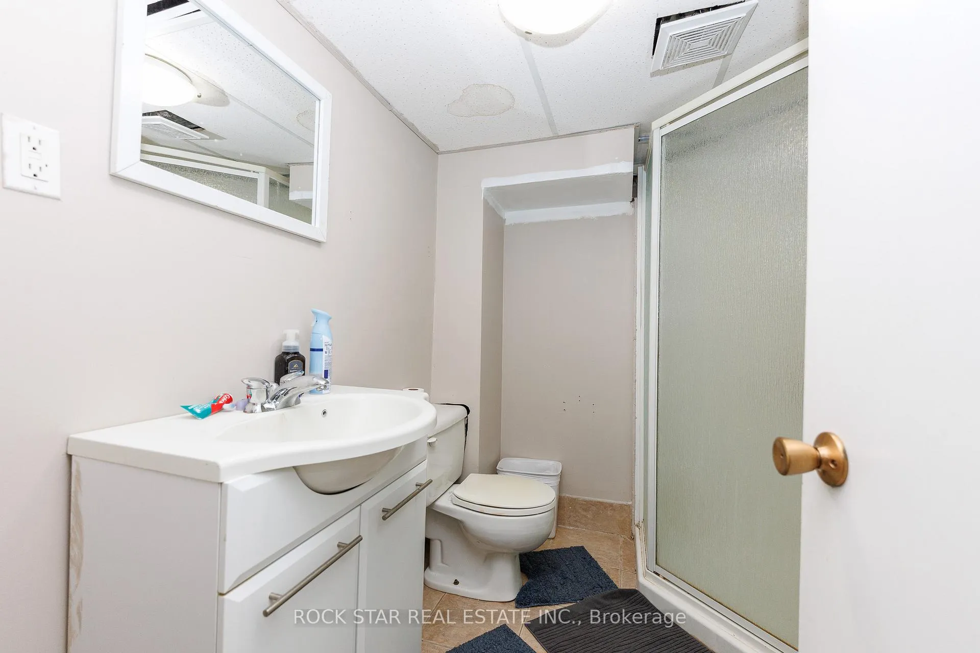 Photo 17 of 25 Warkdale Drive, St. Catharines, Burleigh Hill — HOMEH
