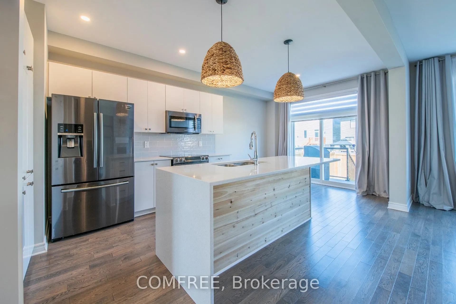 Photo 12 of 206 Kimpton Drive, Ottawa, Stittsville (North) — HOMEH
