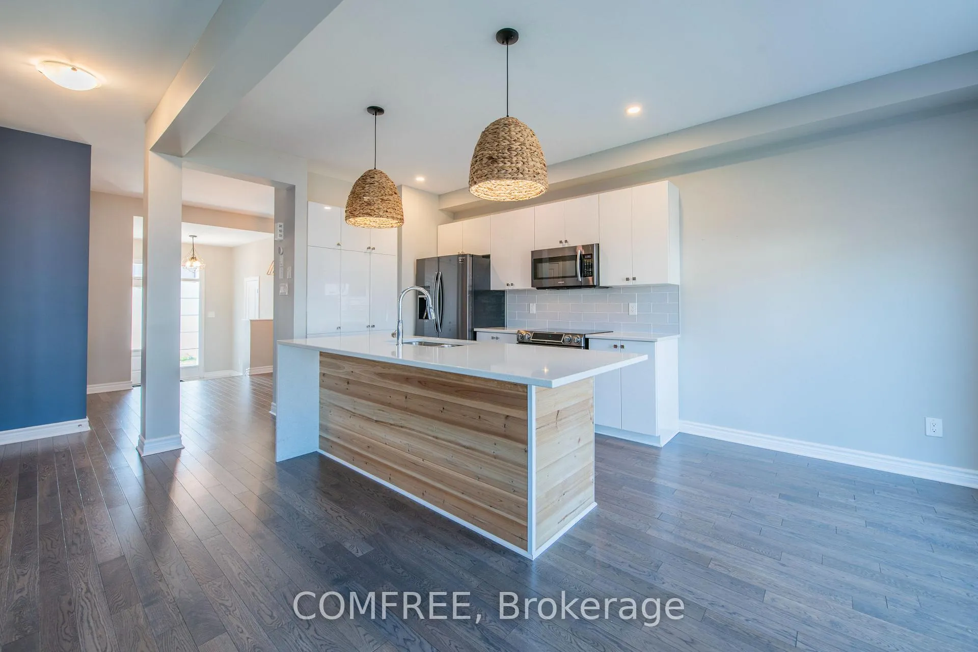 Photo 14 of 206 Kimpton Drive, Ottawa, Stittsville (North) — HOMEH