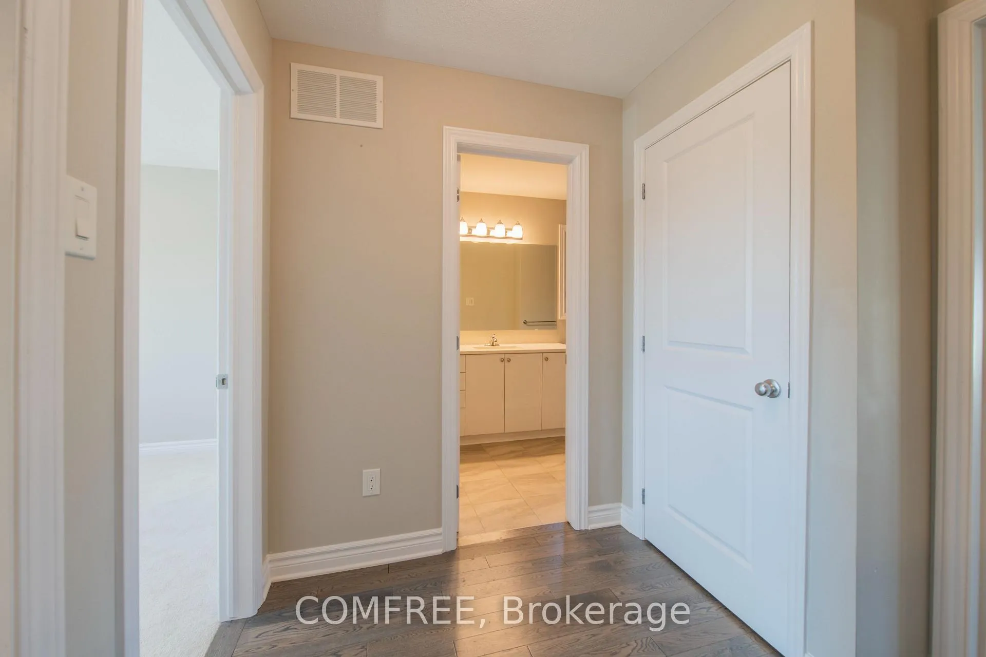 Photo 21 of 206 Kimpton Drive, Ottawa, Stittsville (North) — HOMEH