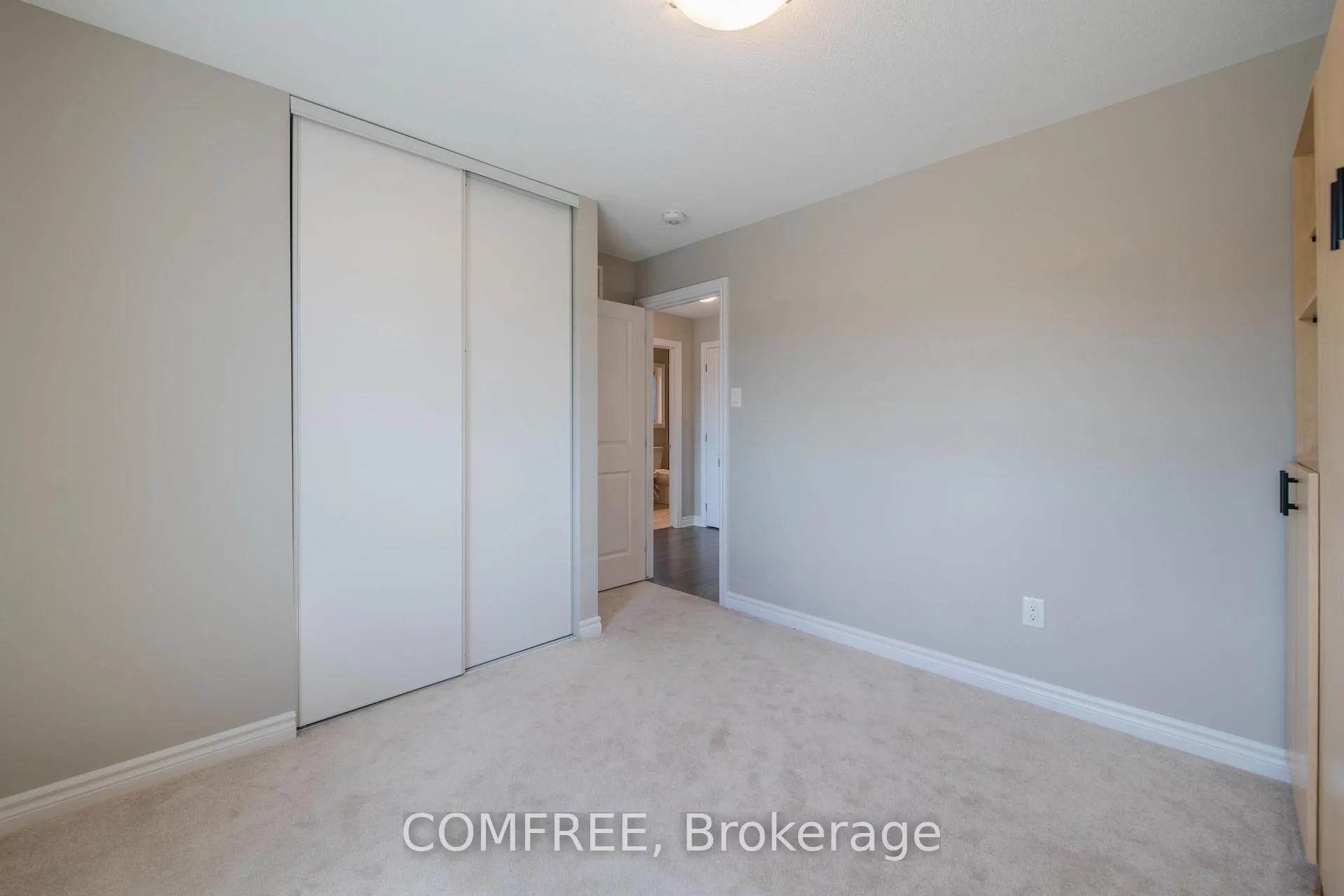 Photo 25 of 206 Kimpton Drive, Ottawa, Stittsville (North) — HOMEH