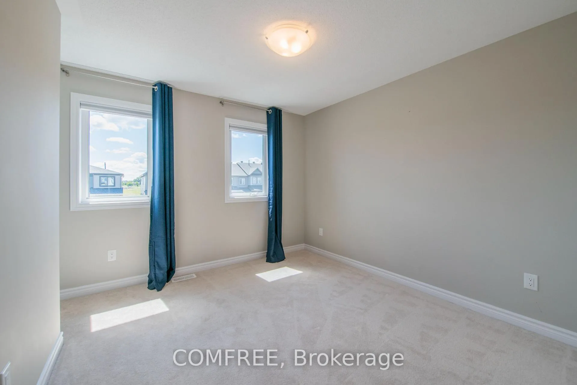 Photo 26 of 206 Kimpton Drive, Ottawa, Stittsville (North) — HOMEH