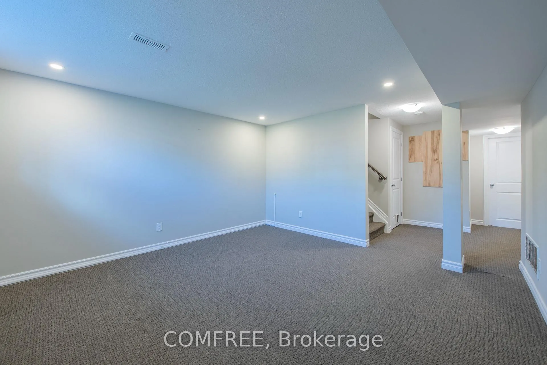 Photo 35 of 206 Kimpton Drive, Ottawa, Stittsville (North) — HOMEH